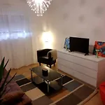 Casa Coqueta Y Confortable En アパート *