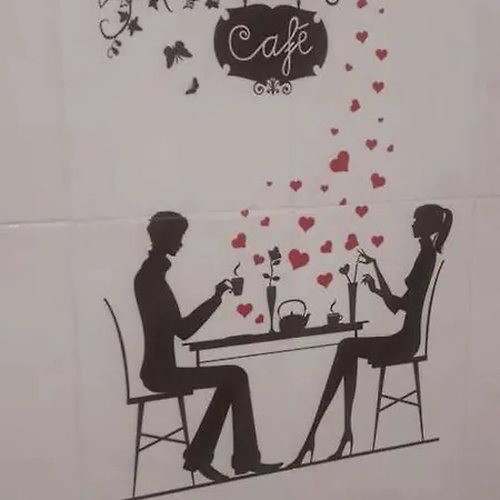 Casa Coqueta Y Confortable En *