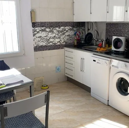 Casa Coqueta Y Confortable En * اوفيدو